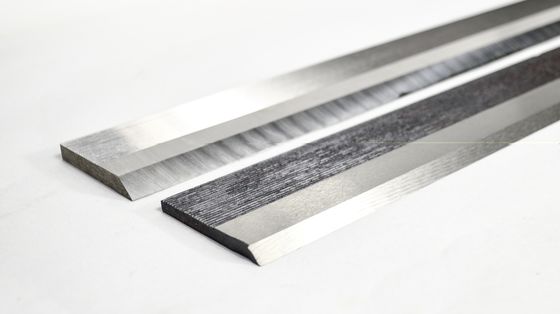 Διάρκεια ζωής 600*60*8mm HSS Μετρικά Σημμένα Μαχαίρια για την εξομάλυνση επιφάνειας ξύλου