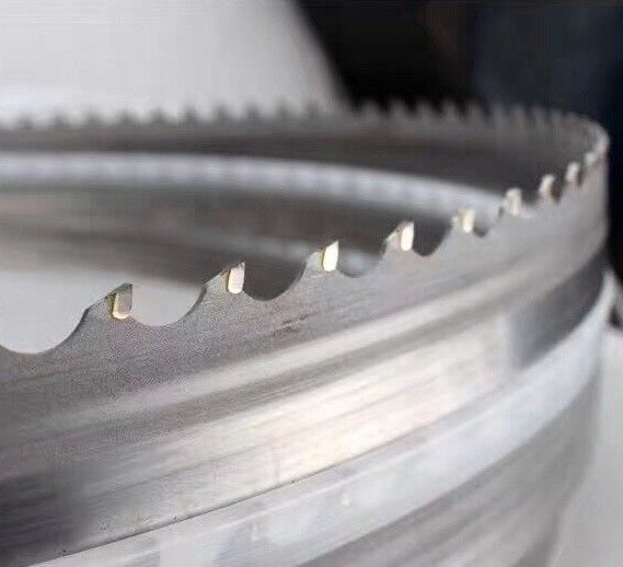Τύπος TCT Carbide Alloy Wood Cutting Band Saw Blade για συγκολλημένη διαδικασία υψηλής συχνότητας